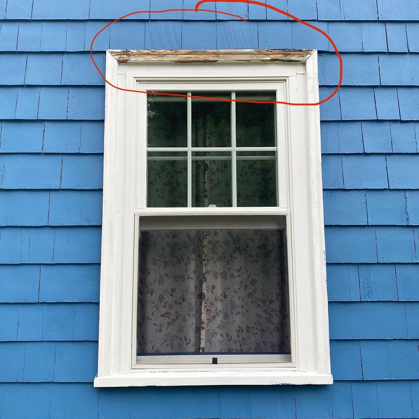 The Importance of Repairing Wood and Wood Trim Before Painting the